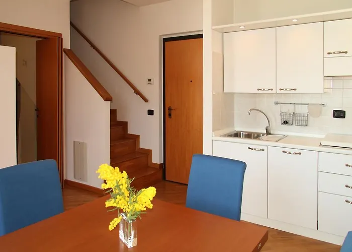 Apartment Vistaureggio *